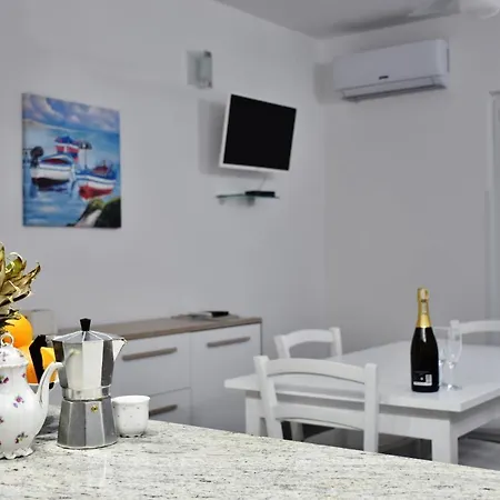 Sapore Di Mare Home Santa Domenica Talao Exterior foto