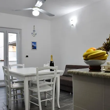 Sapore Di Mare Home Santa Domenica Talao Exterior foto
