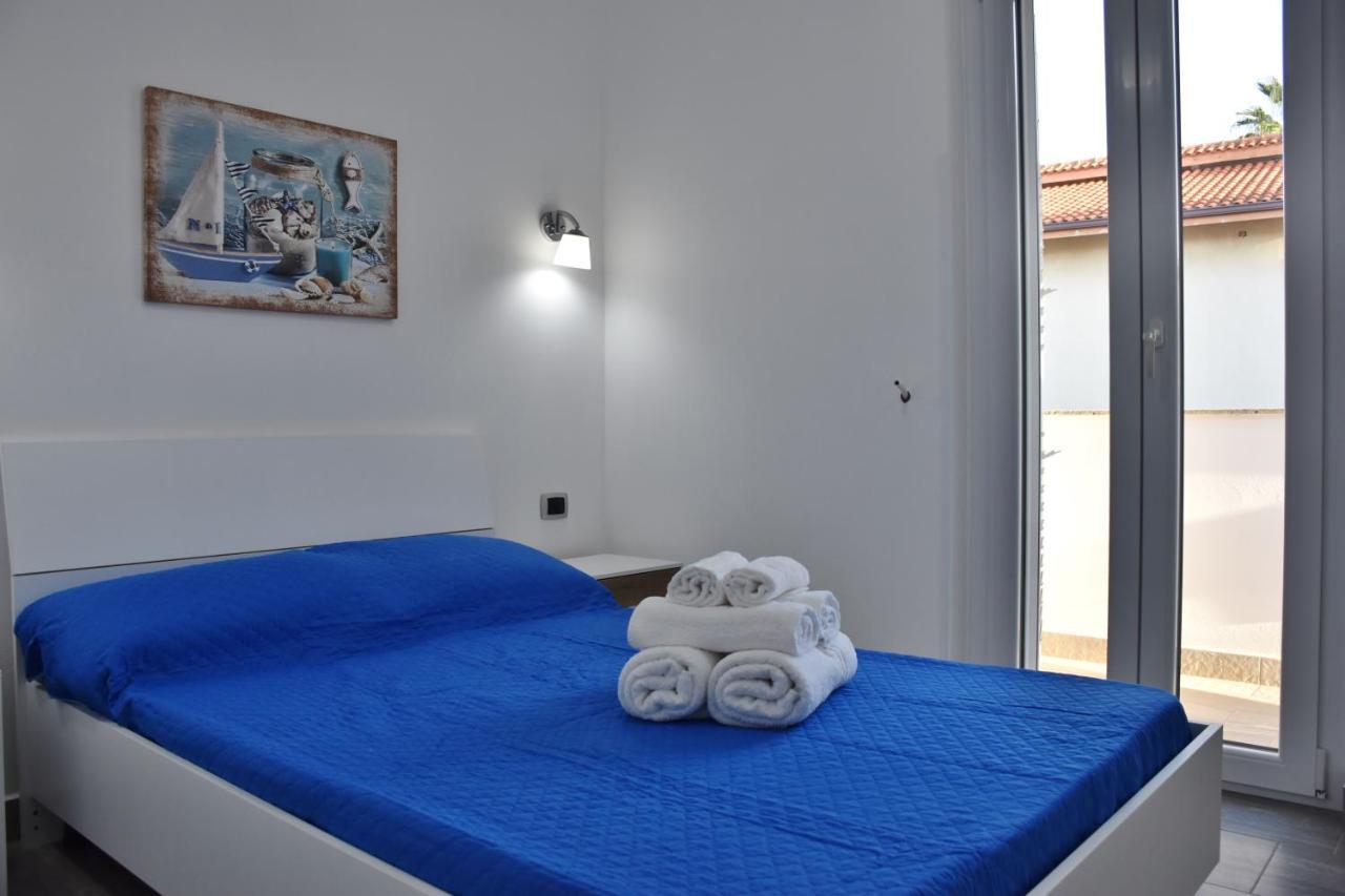 Sapore Di Mare Apartment *